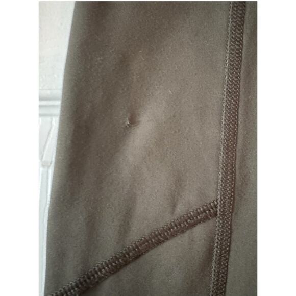 ATHLETA Rainier/Ultimate Camo Leggings Size SP - Picture 11 of 11